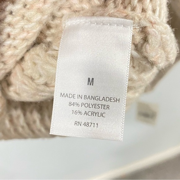 Ophelia Roe Sweater Women's M Beige Turtleneck Cable Knit Cozy Soft Cropped NWT - Picture 9 of 15